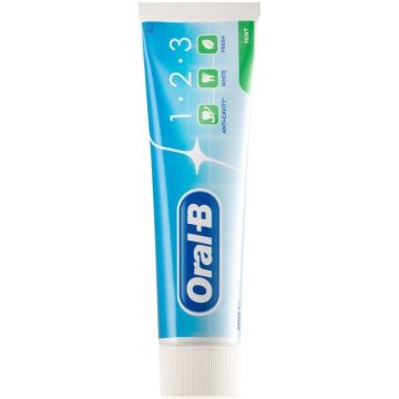 ORAL-B 1.2.3 (ORAL-B) 1.2.3 FRESH MINT TANDPASTA TUBE 100 ML