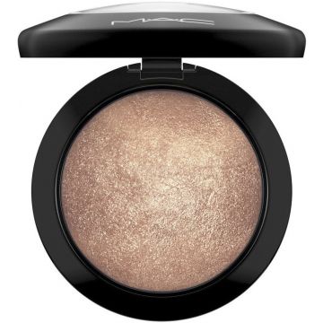 MAC MINERALIZE GLOBAL GLOW SKINFINISH HIGHLIGHTER 10 GRAM