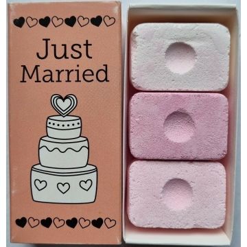 SOAP & GIFTS JUST MARRIED BAD BRUISBLOKJES DOOSJE 3 X 10 GRAM