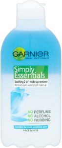 GARNIER SKIN NATURALS SIMPLY ESSENTIALS SOOTHING 2 IN 1 MAKE-UP REMOVER FLACON 200 ML
